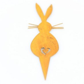 Hare p� spyd mellem