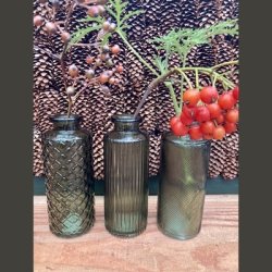 Glas vaser med m�nster 3 ass. gr�n 13,5 cm