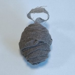 Lorin �g som bikube. gr�brun