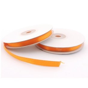 Satinb�nd 7 mm lys orange pr rulle
