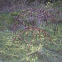 Staude halv kugle rust stor