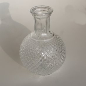 Vase med facetm�nster 15 cm